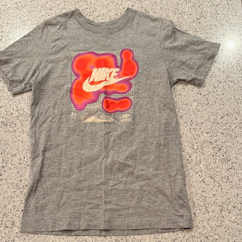 Nike Heather Gray Tee with Red Graphic